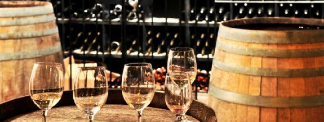 Η διαφορά ανάμεσα σε παλαιωμένο και νέο κρασί — μέσα από την εμπειρία του WineBox